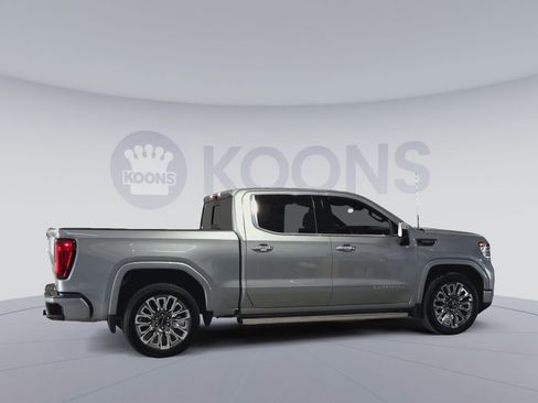 Used 2024 GMC Sierra 1500 Denali Ultimate image 2