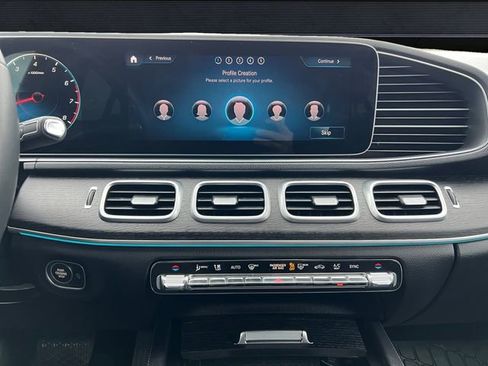 Used 2023 Mercedes-Benz GLE 350 4MATIC image 11