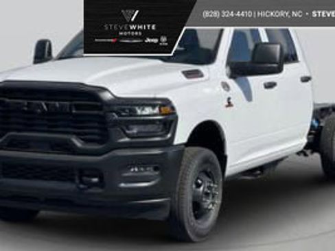 Used 2025 RAM 3500 Big Horn w/ Laramie Trim Package image 1