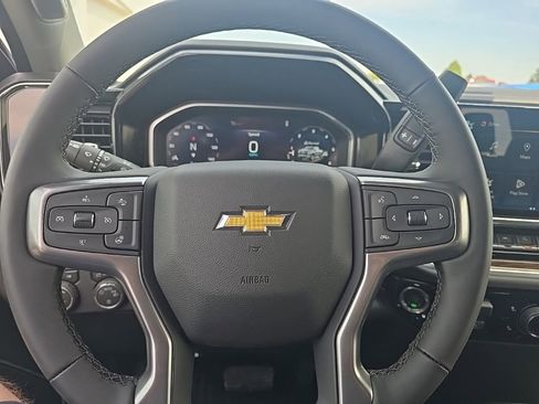 Used 2026 Chevrolet Silverado 1500 LT AWD/4WD image 14