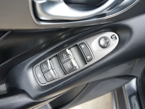 Used 2018 INFINITI Q50 Sport image 21