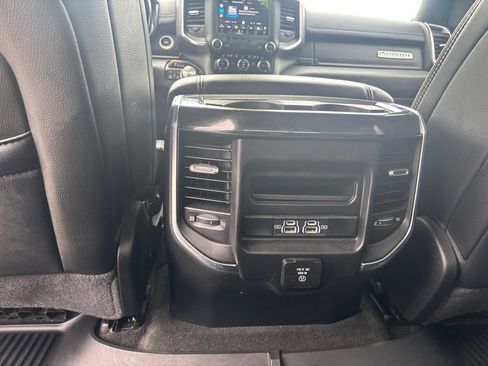 Used 2022 RAM 1500 Laramie w/ Sport Appearance Package AWD/4WD image 8