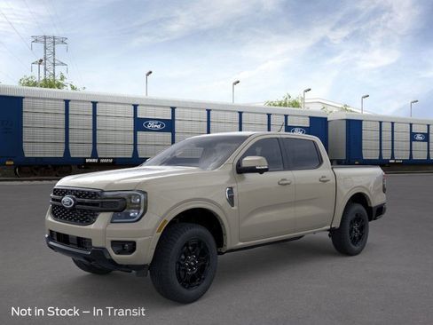 New 2025 Ford Ranger Lariat w/ FX4 Off-Road Package image 18