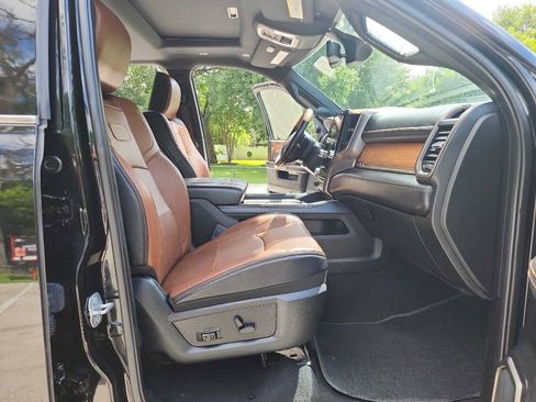 Used 2019 RAM 2500 Limited AWD/4WD image 39