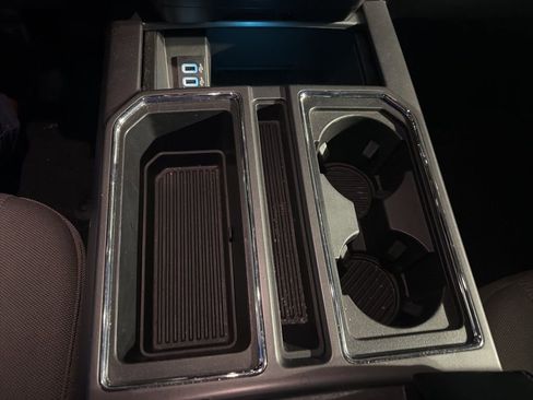 Used 2018 Ford F150 XLT w/ Equipment Group 302A Luxury image 11