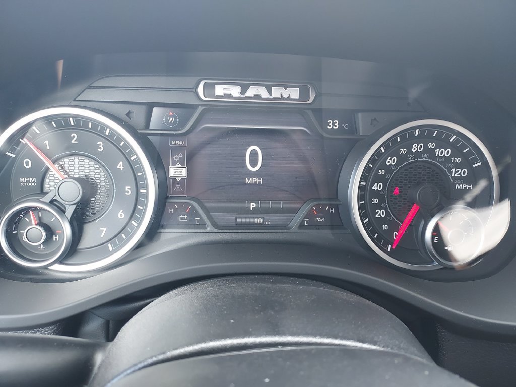 New 2026 RAM 1500 Express AWD/4WD image 21