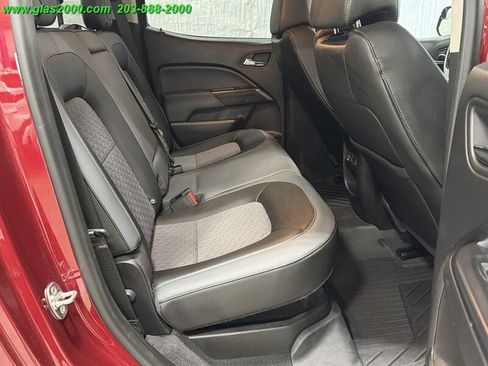 Used 2019 Chevrolet Colorado Z71 AWD/4WD image 10