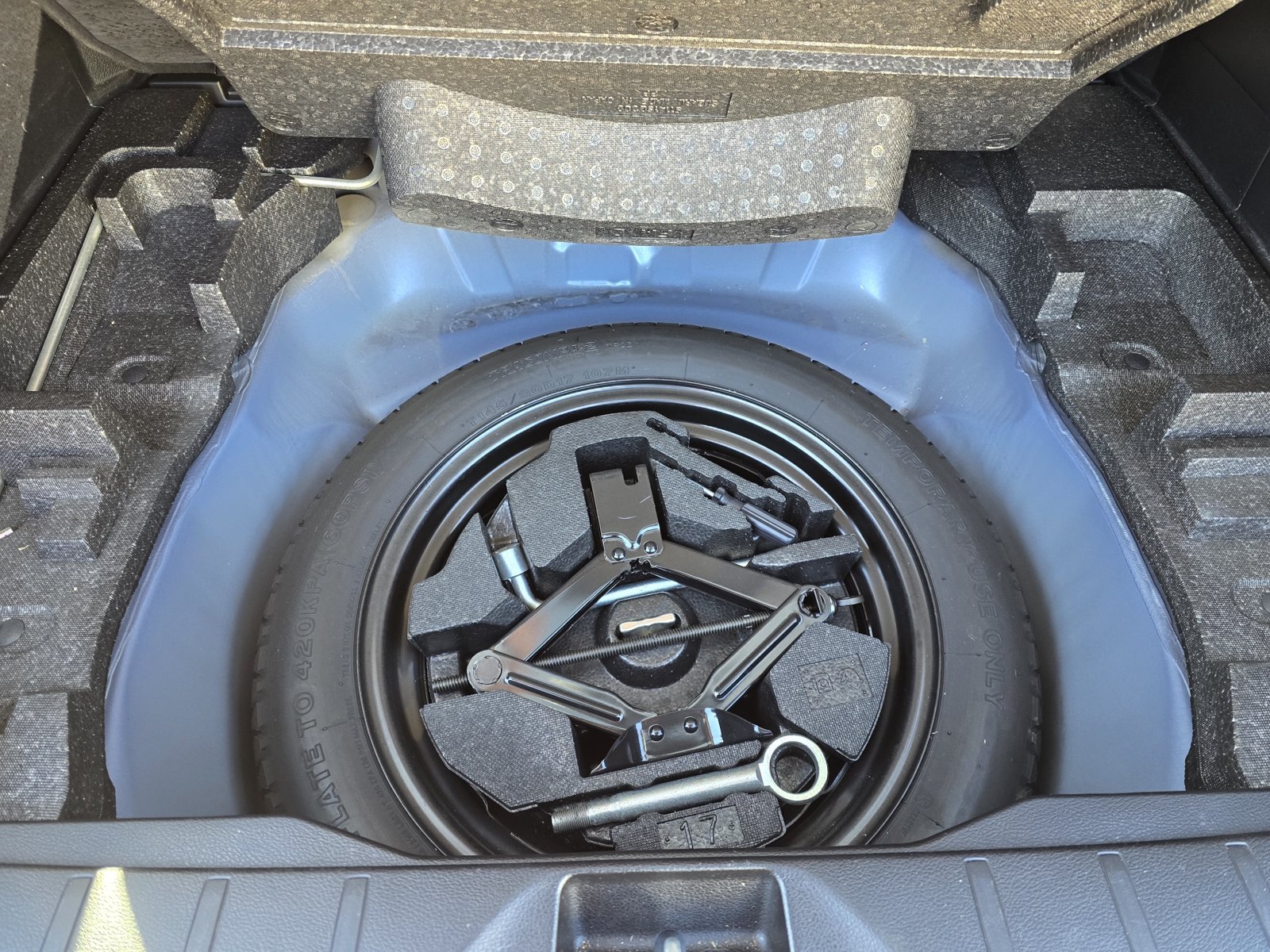 Used 2015 Subaru Forester 2.5i Premium AWD/4WD image 29