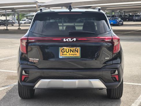 Used 2024 Kia Seltos SX AWD/4WD image 5
