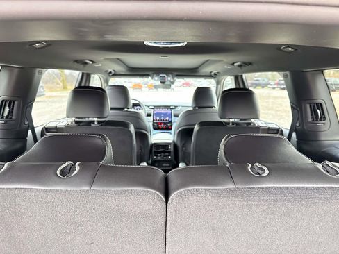 New 2025 Jeep Grand Cherokee L Limited image 8
