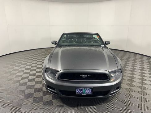 Used 2014 Ford Mustang Premium image 12