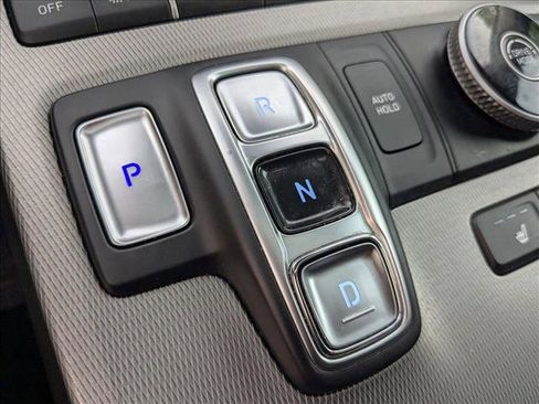 Used 2022 Hyundai Palisade SEL FWD image 17