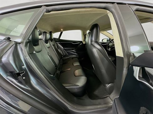 Used 2016 Tesla Model S 70D image 25