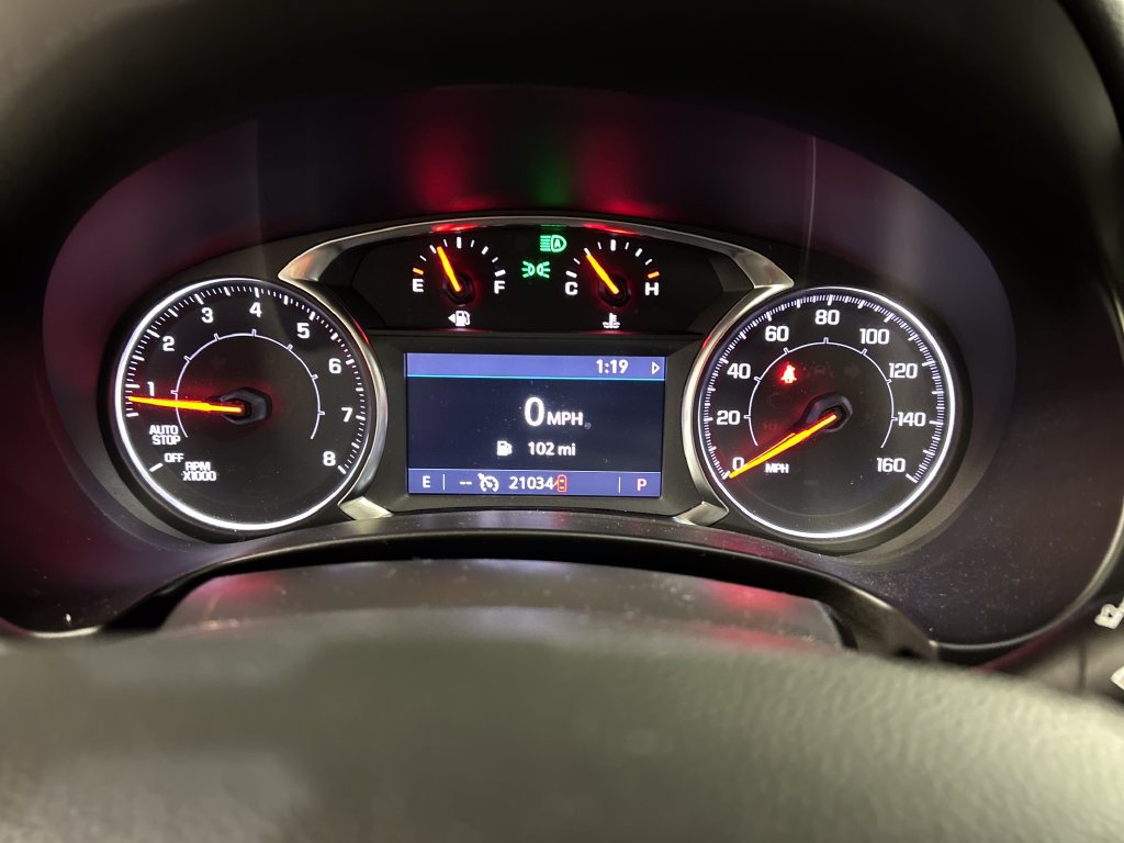 Used 2022 GMC Terrain SLT w/ Elevation Edition FWD image 16