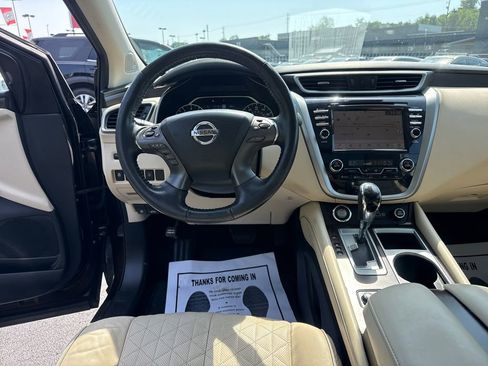 Used 2020 Nissan Murano Platinum w/ Cargo Package FWD image 13
