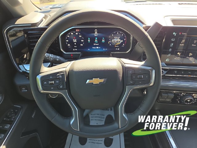 New 2026 Chevrolet Silverado 2500 LTZ w/ LTZ Premium Package AWD/4WD image 9