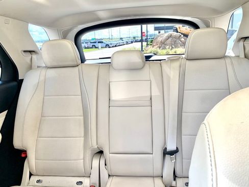 Used 2021 Mercedes-Benz GLE 350 image 18