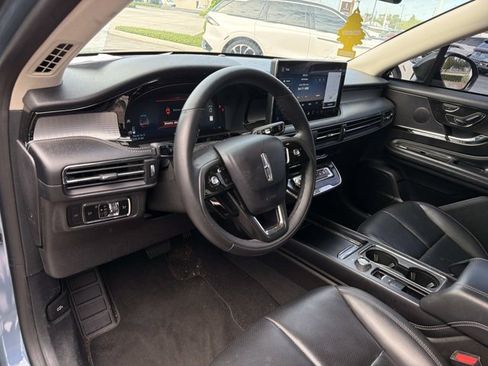 Certified 2023 Lincoln Corsair FWD w/ Equipment Group 101A image 15