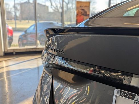 New 2026 Nissan Sentra SR w/ Floor Mat Package image 14