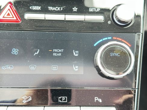 New 2025 Hyundai Santa Fe Limited image 25