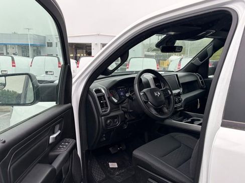 New 2026 RAM 1500 Express AWD/4WD image 13