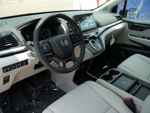 New 2026 Honda Odyssey EX-L image 15