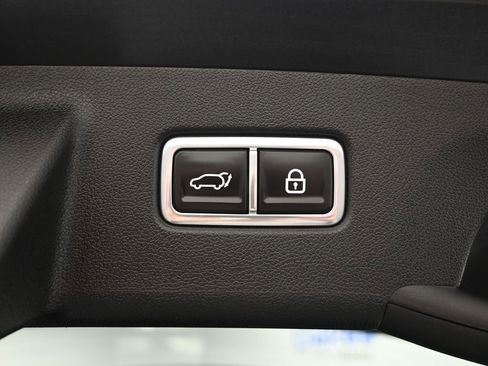 Certified 2023 Kia Sorento SX FWD image 38