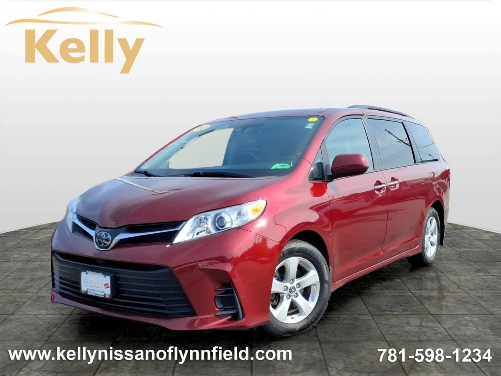 Used 2020 Toyota Sienna LE w/ LE Preferred Package FWD image 1