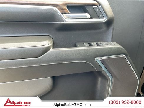 Used 2024 Chevrolet Silverado 1500 LT image 19