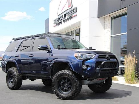 Used 2021 Toyota 4Runner TRD Off-Road Premium AWD/4WD image 1