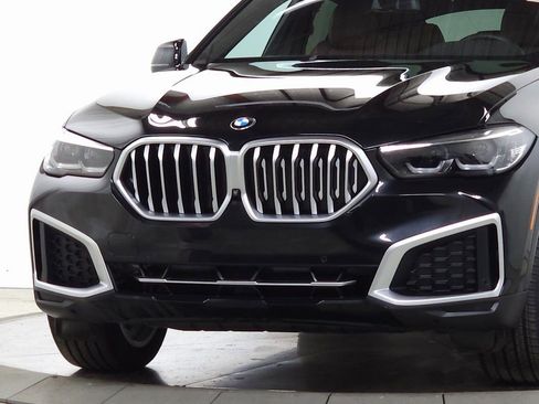 Used 2023 BMW X6 xDrive40i image 3