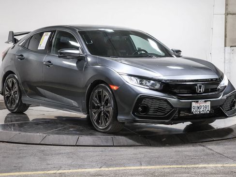 Used 2018 Honda Civic EX-L image 5