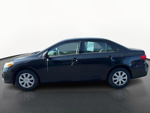 Used 2011 Toyota Corolla LE FWD image 6