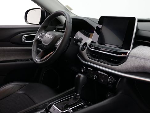 Used 2022 Jeep Compass Latitude AWD/4WD image 37