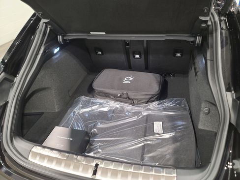 New 2026 Porsche Taycan 4S image 31