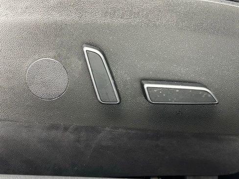 Used 2023 Tesla Model 3 Performance image 11