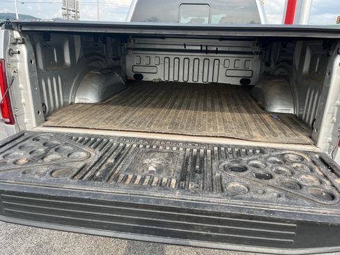 Used 2019 Ford F150 XLT w/ Equipment Group 301A Mid AWD/4WD image 7