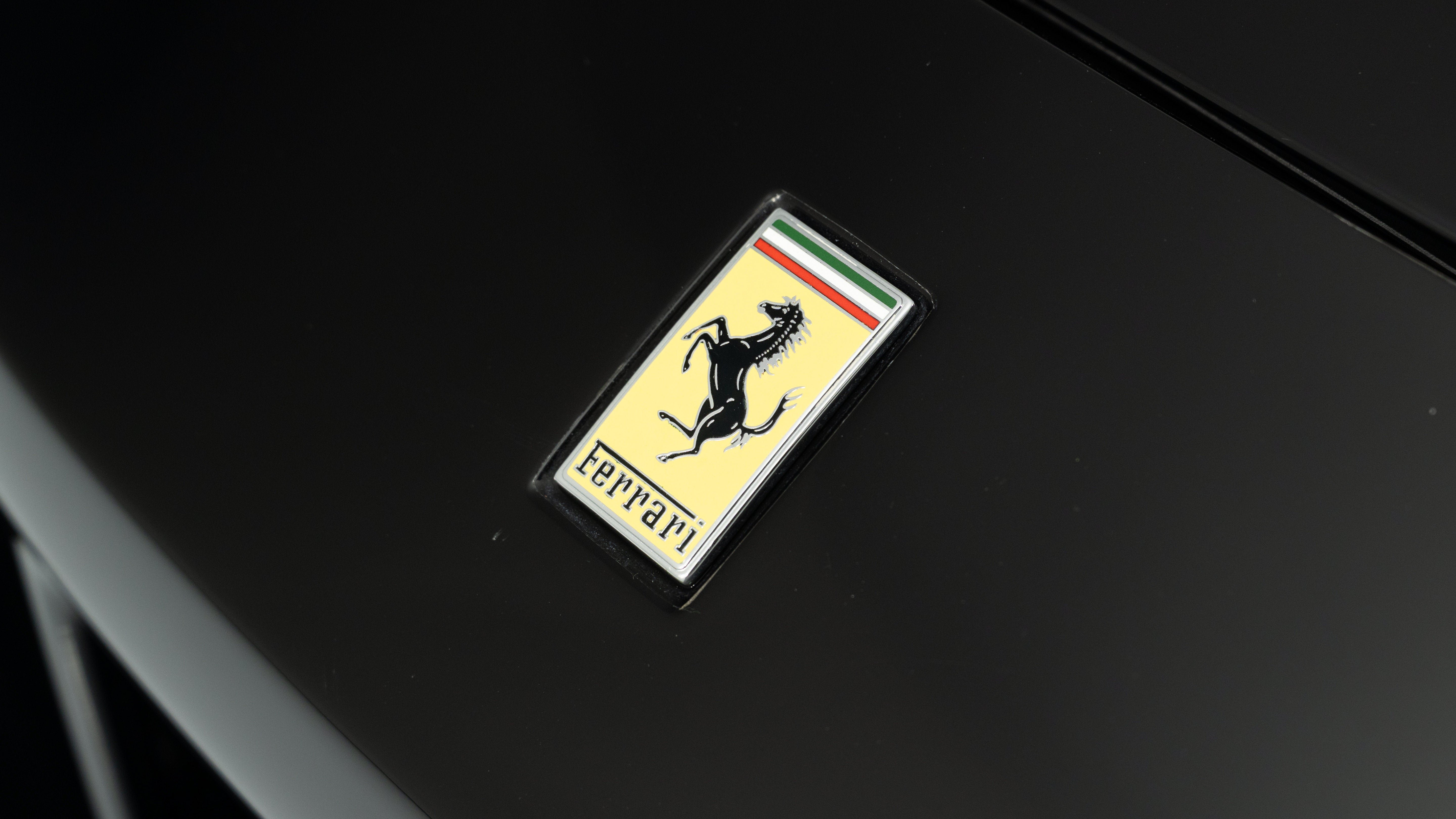 Certified 2018 Ferrari 488 GTB RWD image 11