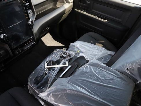 New 2025 RAM 2500 Tradesman image 30