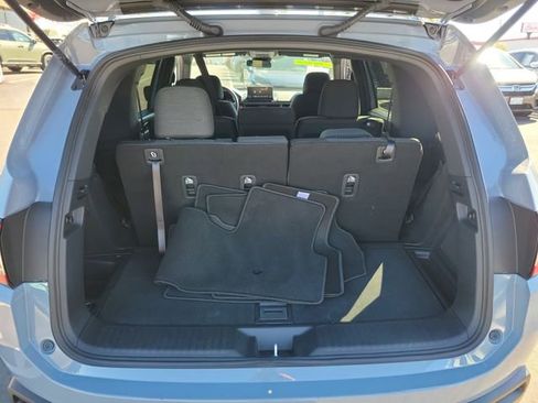 Certified 2025 Honda Pilot Sport image 9