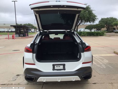 Used 2022 BMW X6 M50i w/ Executive Package AWD/4WD image 10