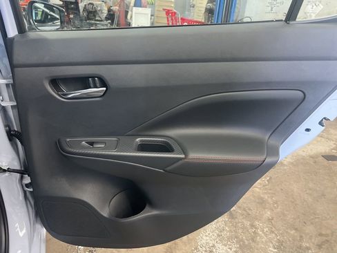 New 2025 Nissan Versa SR image 35