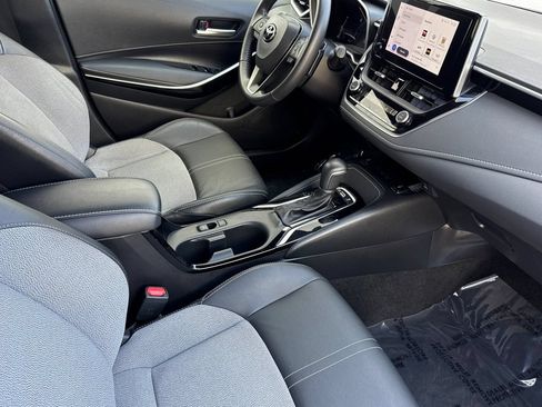 Used 2025 Toyota Corolla XSE FWD image 21
