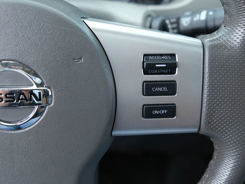 Used 2019 Nissan Frontier SL image 36