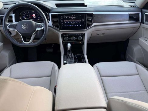 Used 2022 Volkswagen Atlas SE image 4