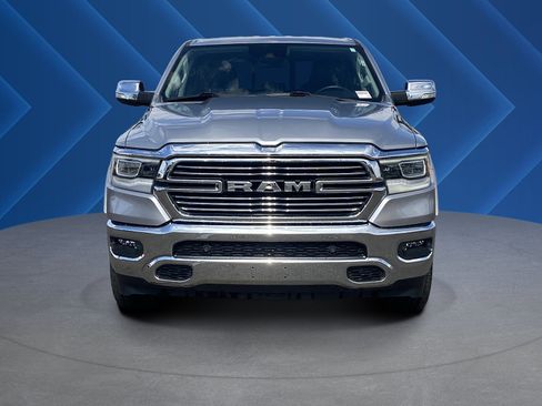 Used 2022 RAM 1500 Laramie AWD/4WD image 8