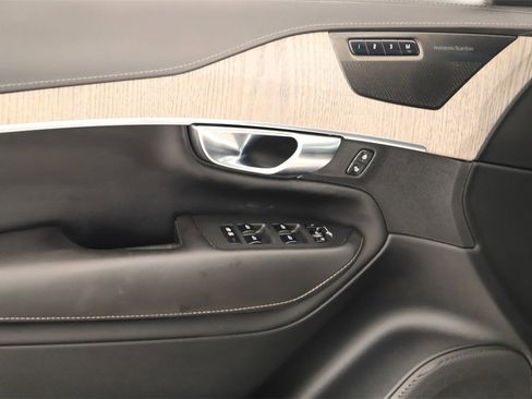 Used 2022 Volvo XC90 T6 Inscription w/ Advanced Package image 24