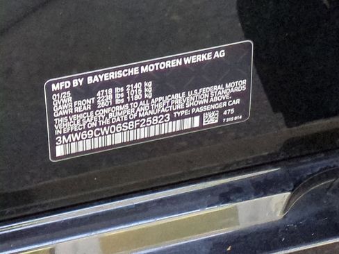 Certified 2025 BMW 330i 330i w/ Premium Package image 34