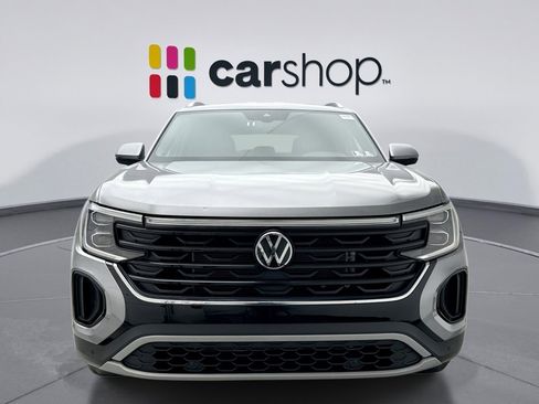 Used 2025 Volkswagen Atlas Cross Sport SE AWD/4WD image 8