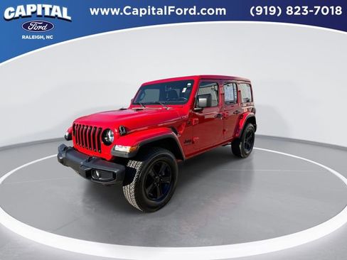 Used 2021 Jeep Wrangler Unlimited Sahara image 4